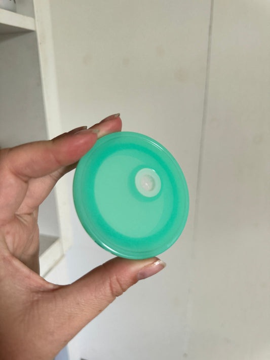 Green acrylic lid